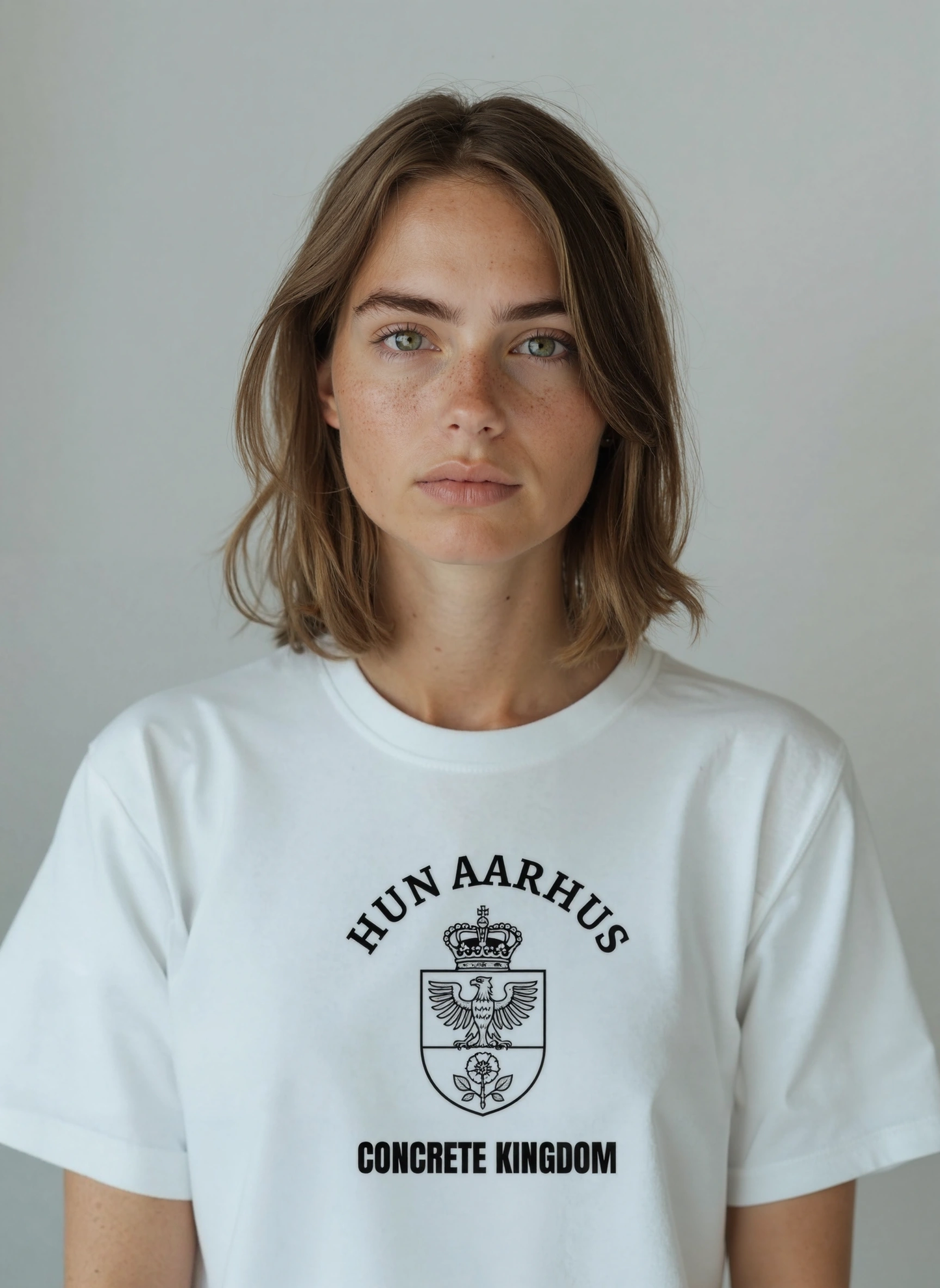 HUN AARHUS • CONCRETE KINGDOM • TEE